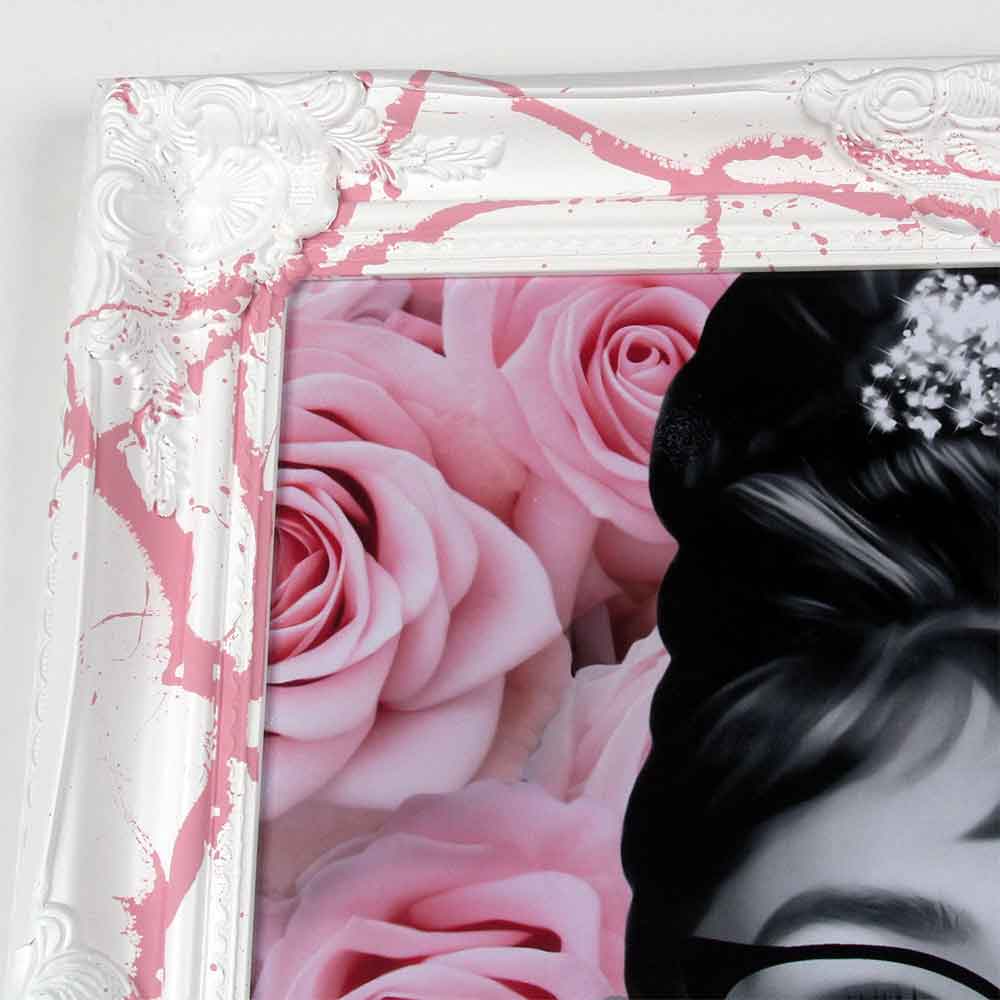 ADM PBR0102SZ1 - Quadro Stampa Audrey Hepburn con Rose Cornice Rosa