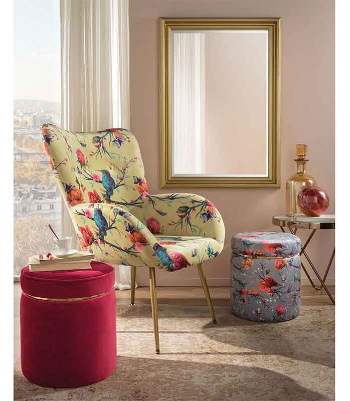 The Black Goose Pouf 1A125