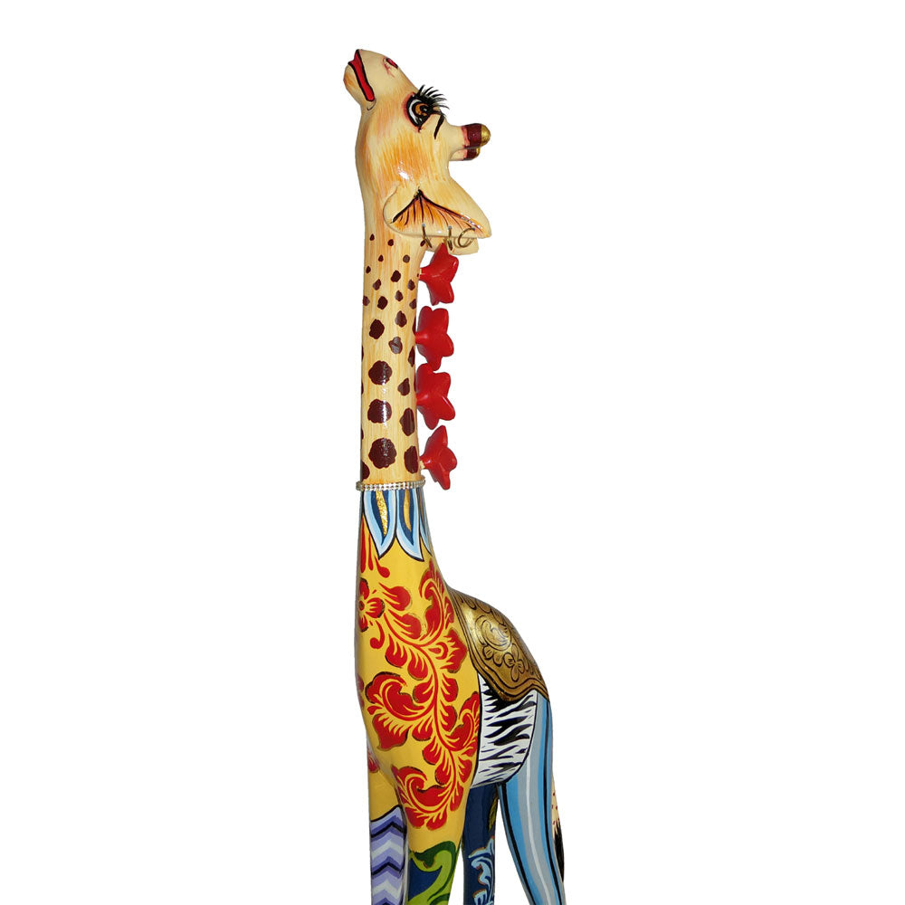 Tom's Drag Giraffe Little Roxana